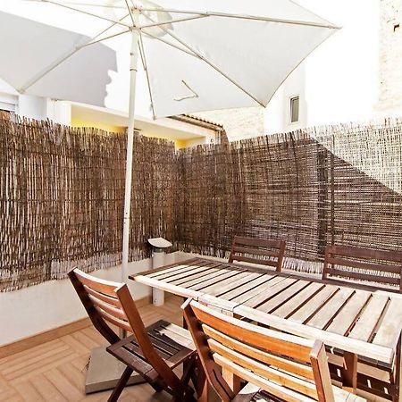 Estudio con terraza privada para disfrutar el sol Valenza Esterno foto